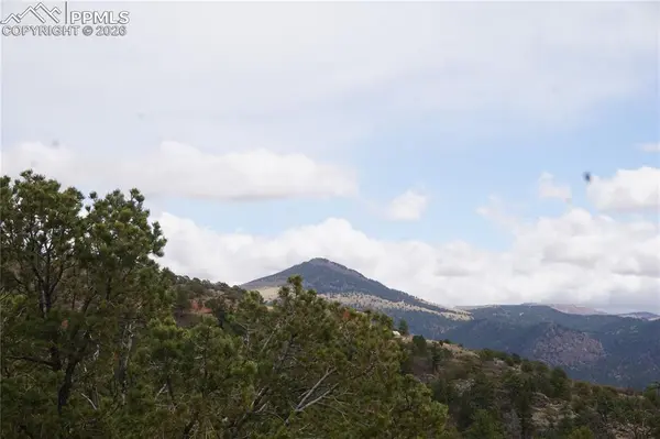 1893 Arapahoe DR, Cripple Creek, CO 80813