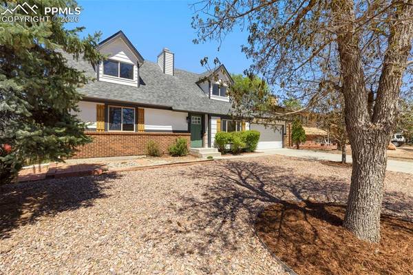 4620 Endicott DR, Colorado Springs, CO 80916