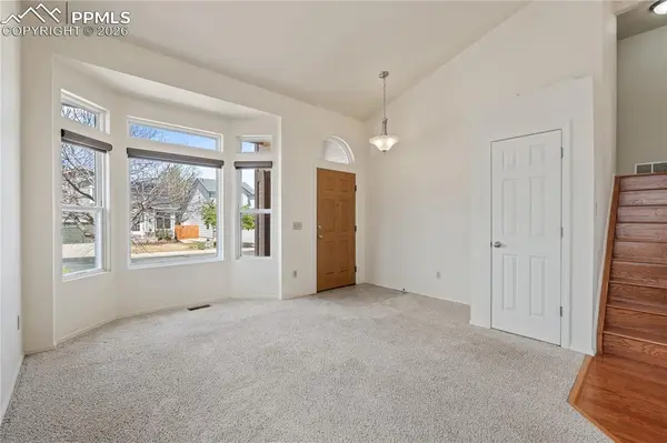 8049 Cooper River DR, Colorado Springs, CO 80920