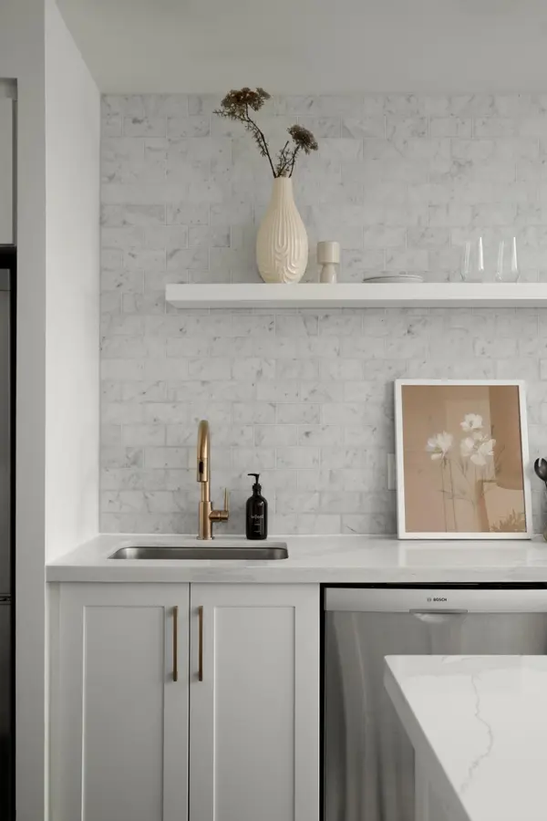 38 Dan Leckie WAY #728, Toronto C01, ON M5V 2V6