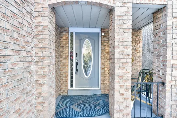 47 Hewitt CRES E, Ajax, ON L1S 7A6