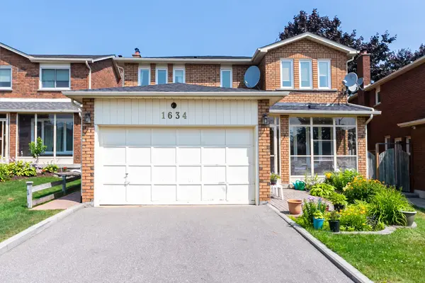 1634 Beaton WAY, Pickering, ON L1X 1X8