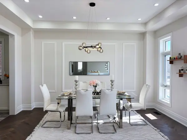 104 Wraggs RD, Bradford West Gwillimbury, ON L3Z 4N2