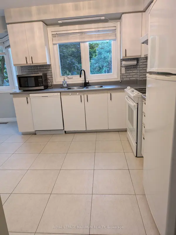 37 Old Firehall LN, Vaughan, ON L4L 8W3