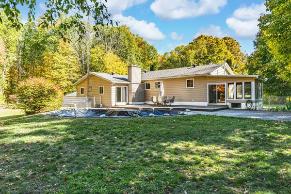 350 5 Concession W, Tiny, ON L0L 2T0