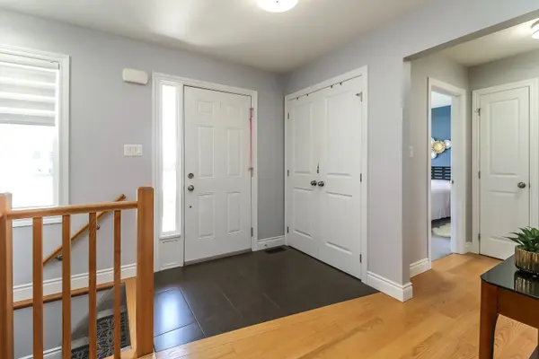 58 Mcdermitt TRL, Tay, ON L0K 2A0