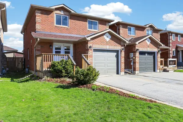 37 Majesty BLVD, Barrie, ON L4M 7K3