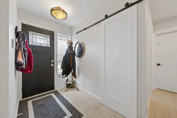 89 North st West (Main) ST N, Orillia, ON L3V 3S7