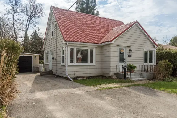 177 Duckworth ST, Barrie, ON L4M 3W6