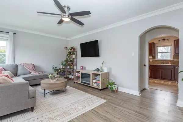 177 Duckworth ST, Barrie, ON L4M 3W6