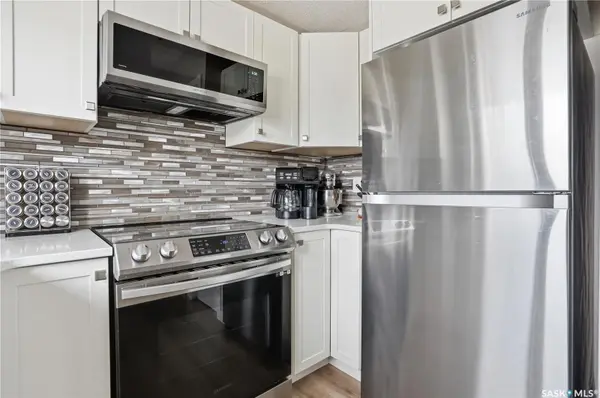 911 Dorothy STREET, Regina, SK S4X 1E2