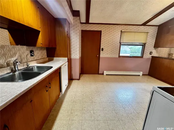 542 Parkview ROAD, Yorkton, SK S3N 2L7