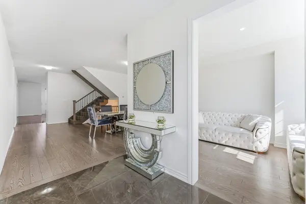 30 Tiger CRES, Brampton, ON L6R 4C1