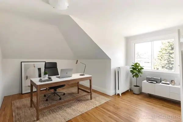 348 Runnymede RD, Toronto W02, ON M6S 2Y6