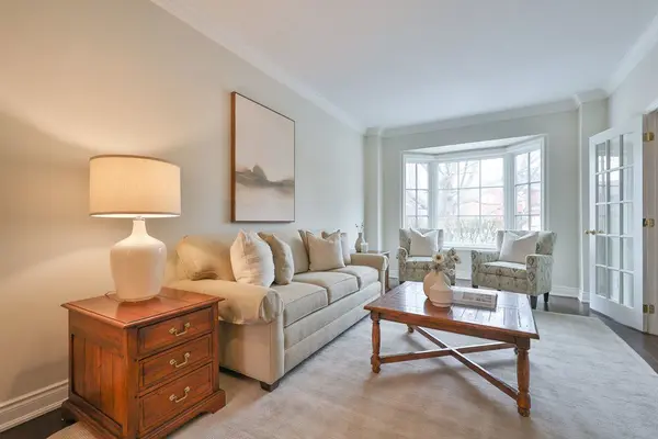 1962 Calgary CT, Mississauga, ON L5H 4J1