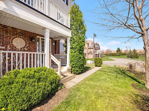 656 Frank PL, Milton, ON L9T 0P8