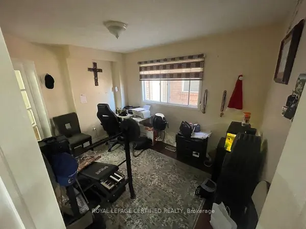 42 Wooliston CRES, Brampton, ON L6Y 4J5