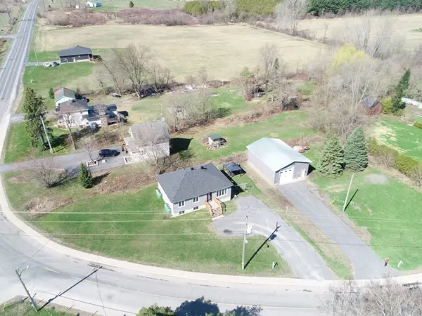 67&69 St Polycarp ST, North Stormont, ON K0C 1W0