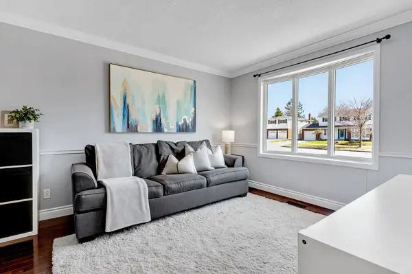 86 McGarry DR, Kitchener, ON N2N 1A4