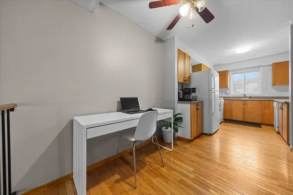 140 Castlegreen Private, Hunt Club - South Keys And Area, ON K1T 3N2