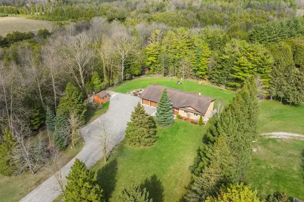 033105 Grey Road 28 RD, West Grey, ON N4N 3B8