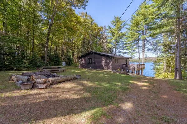 1003 Hollow RD, Algonquin Highlands, ON P0A 1E0