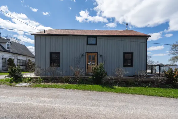 5 Solmes ST, Prince Edward County, ON K0K 2T0