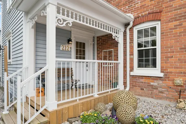 212 James ST, Bracebridge, ON P1L 2B8