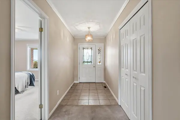 334 Bridge ST W, Belleville, ON K8P 5M1