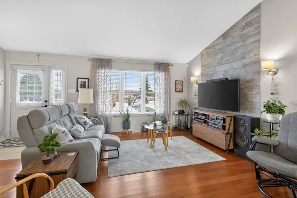 17410 McPhail RD, South Stormont, ON K0C 2A0