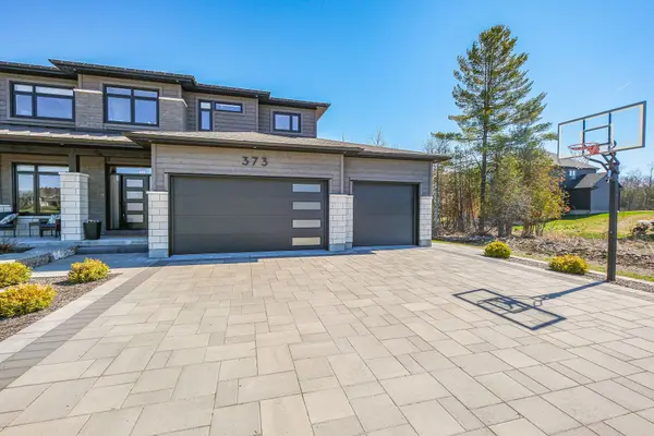 373 Antler CT, Mississippi Mills, ON K0A 1A0