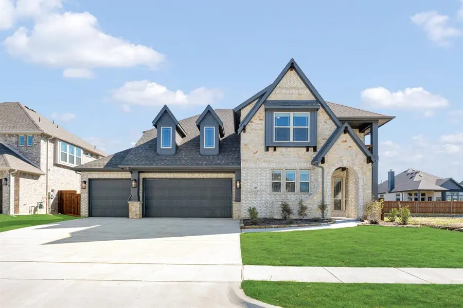 2107 Redding Drive, Mansfield, TX 76084