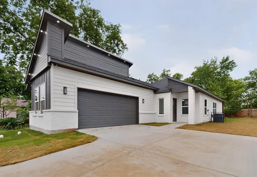 4225 Cardinal Drive, Dallas, TX 75216