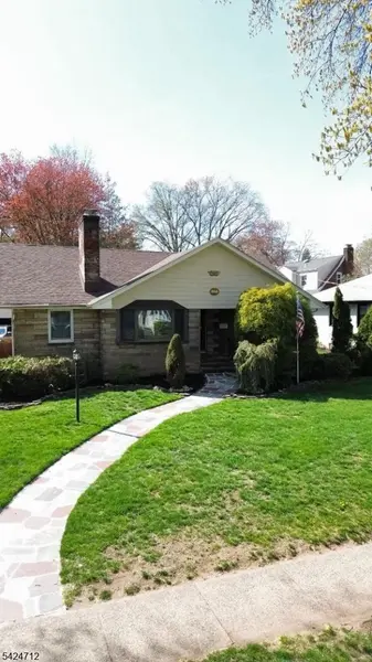 866 Madison Ave, Rahway City, NJ 07065