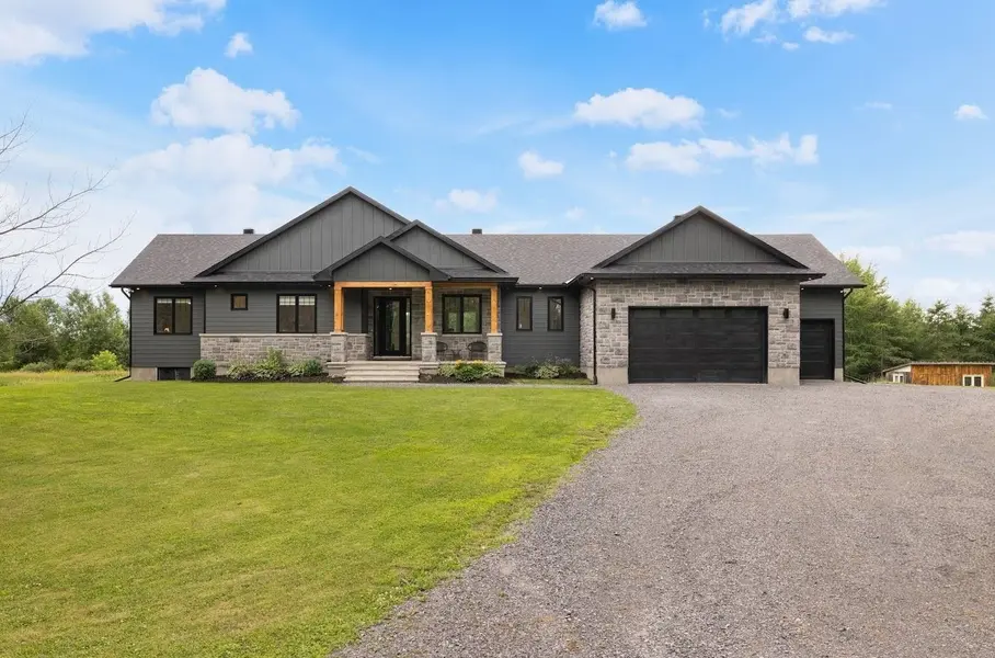 3783 Woodkilton RD, Constance Bay - Dunrobin - Kilmaurs - Woodlawn, ON K0A 3M0