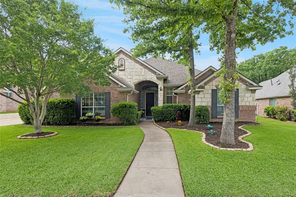 1573 Flying Jib Drive, Azle, TX 76020