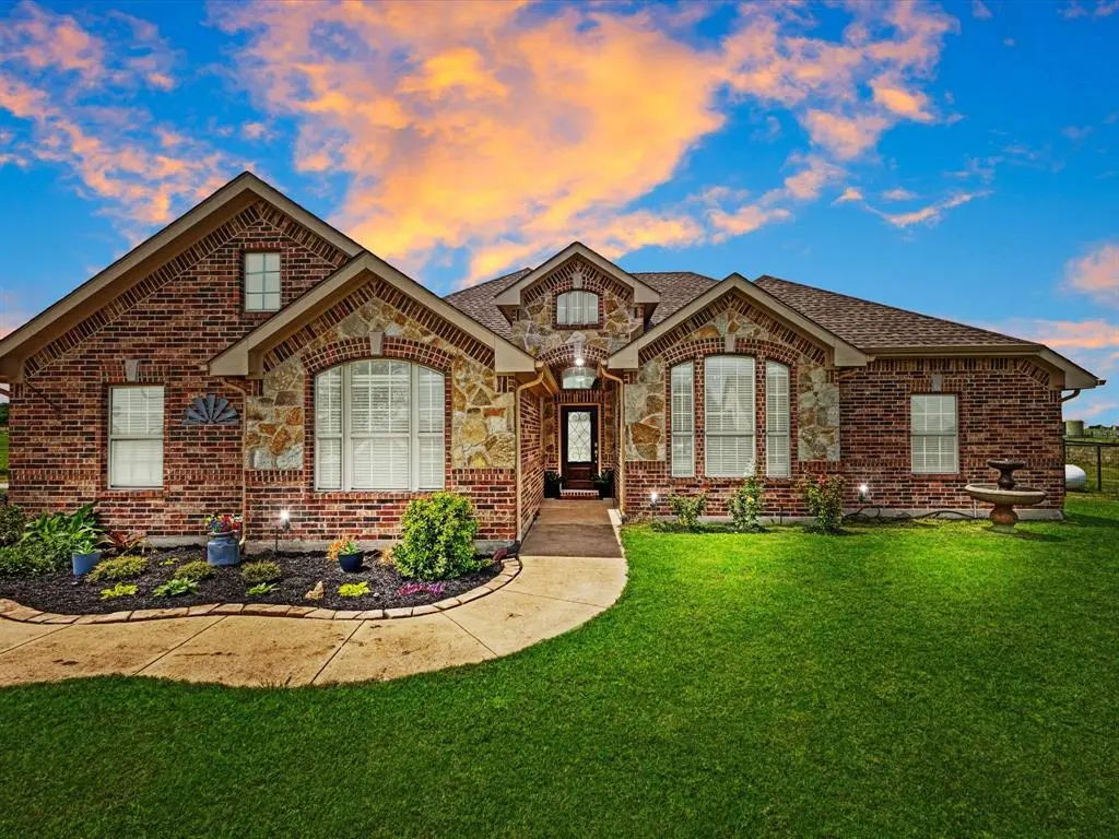 111 Petes Court, Ponder, TX 76259