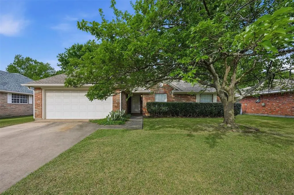 742 S Valentine Drive, Sherman, TX 75090