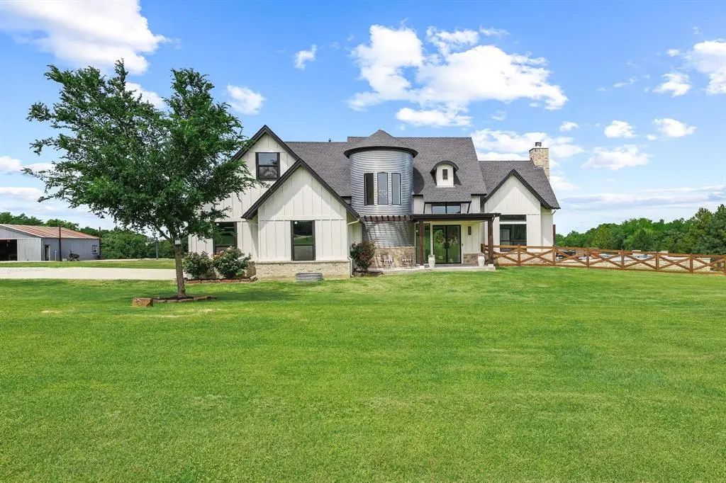 2889 County Road 114, Whitesboro, TX 76273