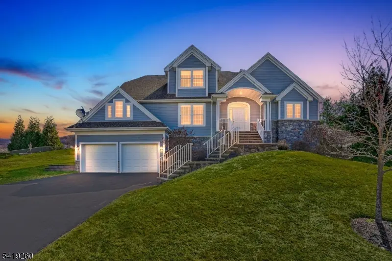 4 Coventry Rd, Hardyston Twp., NJ 07419