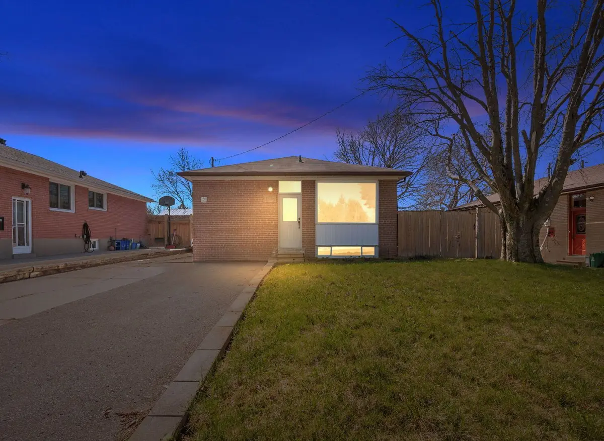 1003 Wardman CRES, Whitby, ON L1N 3H1