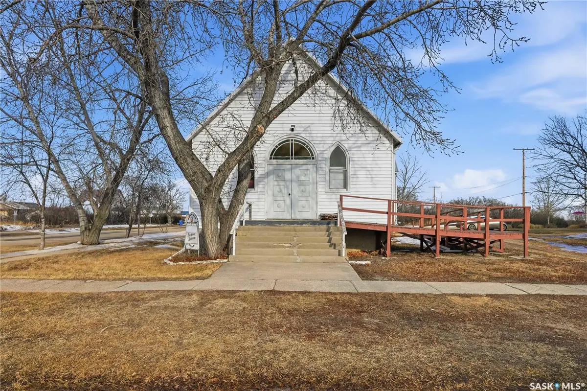 312 Main STREET, Central Butte, SK S0H 0T0