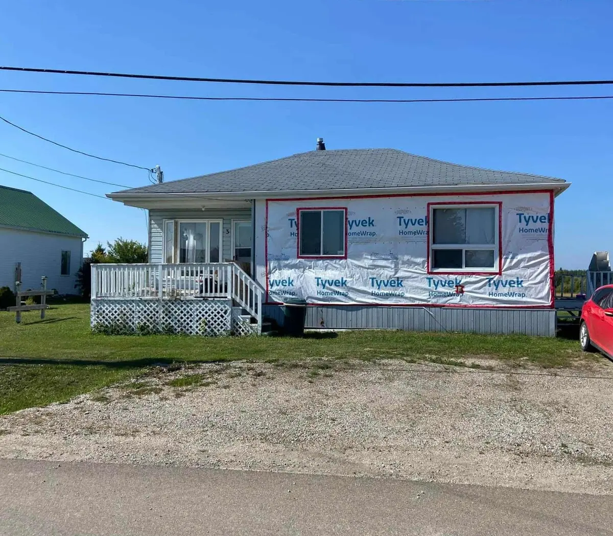 3 St.Therese ST, Kapuskasing, ON P0L 1Z0