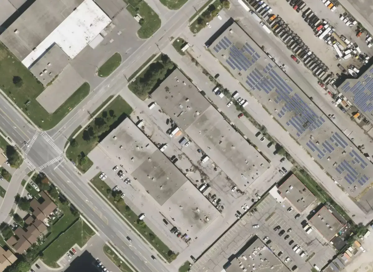 287 Glidden RD #8, Brampton, ON L6W 1H9