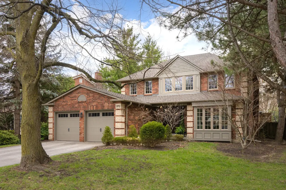 392 Aspen Forest DR, Oakville, ON L6J 6H5