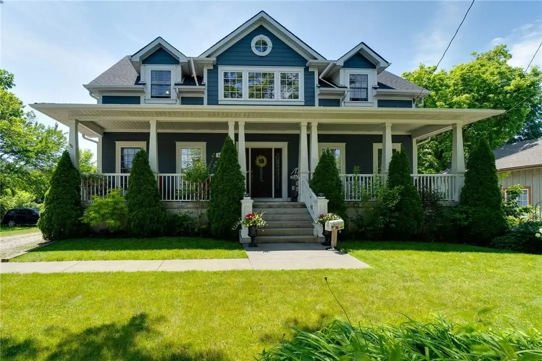 1026 Beach BLVD, Hamilton, ON L8H 6Z4