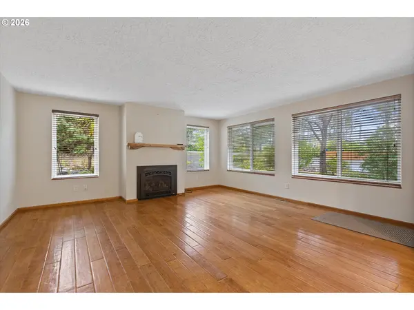 5740 PALISADES DR, Lincoln City, OR 97367