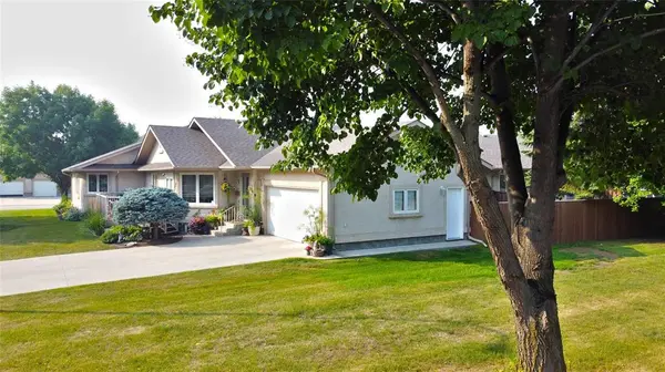 13 Brookside CRES, Portage La Prairie, MB R1N 3W9