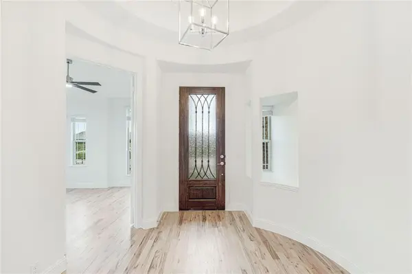 2504 Lakeway Lane, Mansfield, TX 76084