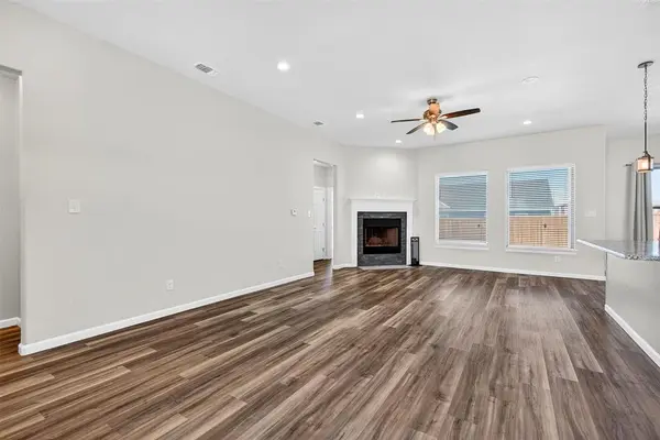 1020 Silverton Drive, Sherman, TX 75092